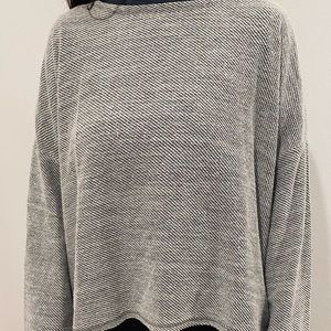 Billabong knit long sleeve